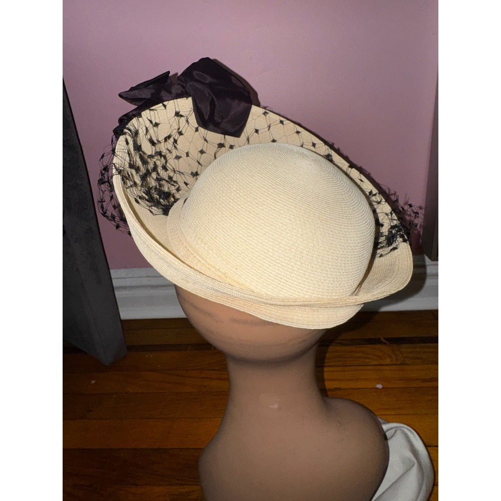 Vintage Draper Saks-34th NY Straw Pillbox Hat Birdcage Veil Plum Bow Cream Retro - Picture 5 of 10